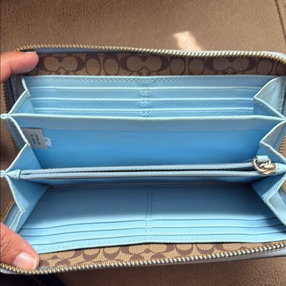 Coach Blue Leather Wallet with Gold Hardware - Picture 6 of 6